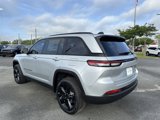 New 2025 Jeep Grand Cherokee Limited w/ Luxury Tech Group II image 5