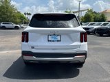 Used 2024 Kia Sorento S image 5