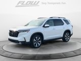 New 2025 Honda Pilot Touring image 3