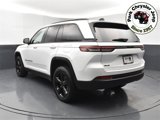 Used 2023 Jeep Grand Cherokee Altitude image 4