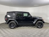 Used 2024 Jeep Wrangler Willys image 5
