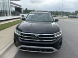 Used 2023 Volkswagen Atlas SE image 2