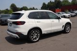 Used 2024 BMW X5 xDrive50e image 5