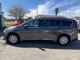 Used 2018 Chrysler Pacifica Touring-L image 3