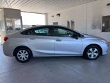 Used 2017 Chevrolet Cruze LS image 4