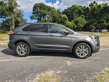 Used 2024 Ford Edge Titanium image 3