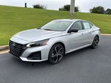 New 2025 Nissan Altima 2.5 SR image 2