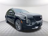 Used 2024 Cadillac XT4 Sport image 3