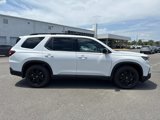 New 2025 Honda Pilot Black Edition image 2