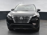 Used 2024 Nissan Rogue SV image 3