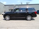 Used 2024 Ford Expedition Platinum image 3