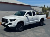 Used 2022 Toyota Tacoma SR5 image 2