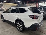 Used 2022 Subaru Outback Premium image 2