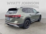 New 2025 Volkswagen Atlas Peak Edition SE image 5