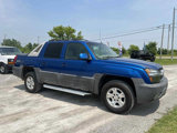 Used 2003 Chevrolet Avalanche 4x4 w/ Suspension Package, Off-Road image 4