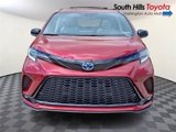 New 2025 Toyota Sienna XSE image 2