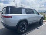 Used 2025 Rivian R1S Adventure image 3