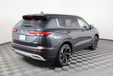 New 2025 Mitsubishi Outlander SEL image 6