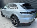 Used 2025 Porsche Cayenne GTS image 3