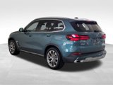Used 2024 BMW X5 sDrive40i w/ Parking Assistance Package image 4