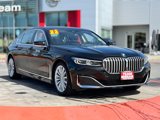 Used 2022 BMW 740i image 2