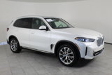 Certified 2024 BMW X5 sDrive40i w/ Premium Package image 2
