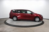 Certified 2023 Chrysler Voyager LX image 5