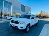 Used 2015 Toyota Tacoma 4x4 Access Cab image 2