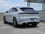 Used 2025 Porsche Cayenne GTS image 3