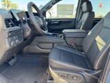 New 2025 Chevrolet Suburban Premier image 6