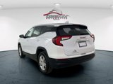 Used 2024 GMC Terrain SLE image 5