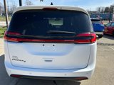 Used 2024 Chrysler Pacifica Touring-L w/ S Appearance Package image 4