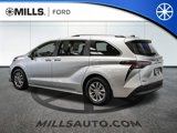 Used 2024 Toyota Sienna XLE image 4