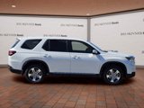 New 2025 Honda Pilot EX-L image 6