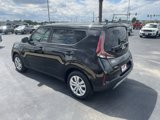 Used 2025 Kia Soul LX image 5