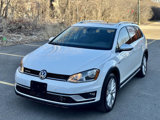 Used 2017 Volkswagen Golf Alltrack SE image 2