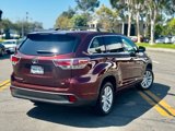Used 2015 Toyota Highlander LE image 4