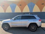 Used 2018 Jeep Grand Cherokee Limited w/ Luxury Group II image 2