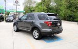 Used 2018 Ford Explorer XLT image 5
