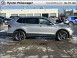 Used 2024 Volkswagen Tiguan SE image 2