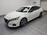 Used 2021 Nissan Altima 2.5 SR image 2