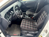 Used 2018 Volkswagen GTI SE image 5