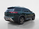 New 2025 Nissan Pathfinder Platinum image 4