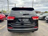 Used 2016 Kia Sorento LX w/ LX Convenience Package image 5
