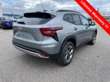 New 2025 Chevrolet Trax LT w/ LT Convenience Package image 5