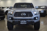 Used 2019 Toyota Tacoma TRD Off-Road image 2
