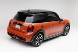 Used 2019 MINI Cooper S w/ Premium Package image 3