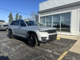 Used 2023 Jeep Grand Cherokee L Laredo image 2