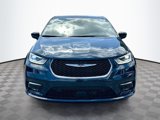 New 2025 Chrysler Pacifica Select image 2