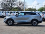 Used 2024 Kia Sportage LX image 4